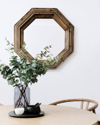 OUTSIDE the SQUARE | octagonal mirrors, not square, not round but interesting...love styling with mirrors making small places look bigger...this eight sided beauty is  also good feng shui I’m told it symbolises power and draws positive energy to a space...
#localepropertystylists#interiors